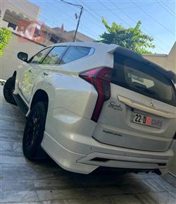 ميتسوبيشي باجيرو سبورت